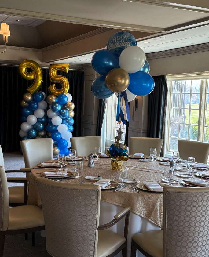 95th birthday balloon decoration